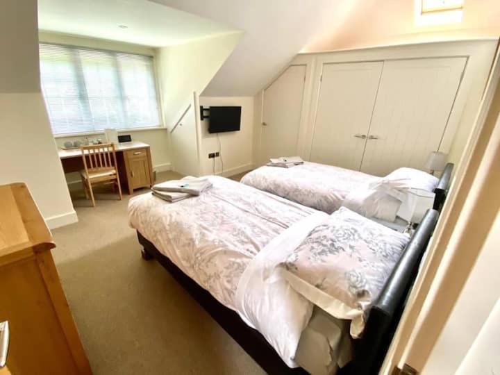 Roselands B&B Henley On Thames Duffield Ngoại thất bức ảnh